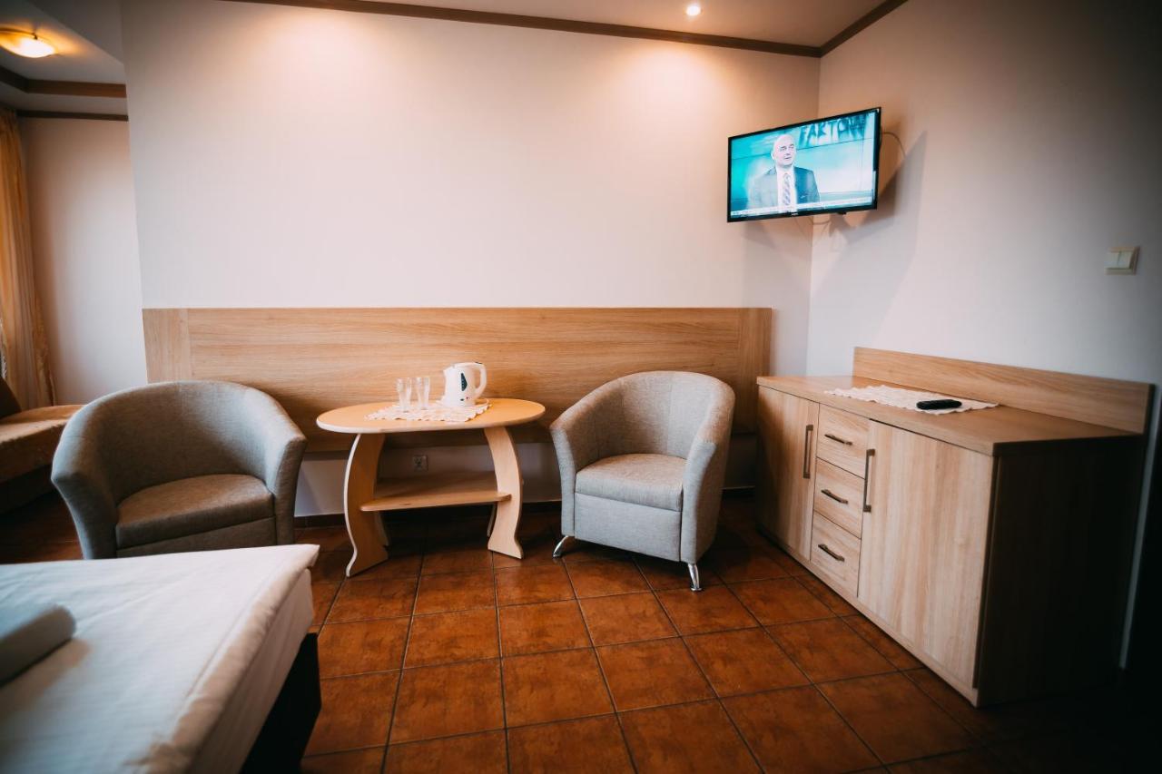 Wodnik Turawa Hotel Ngoại thất bức ảnh