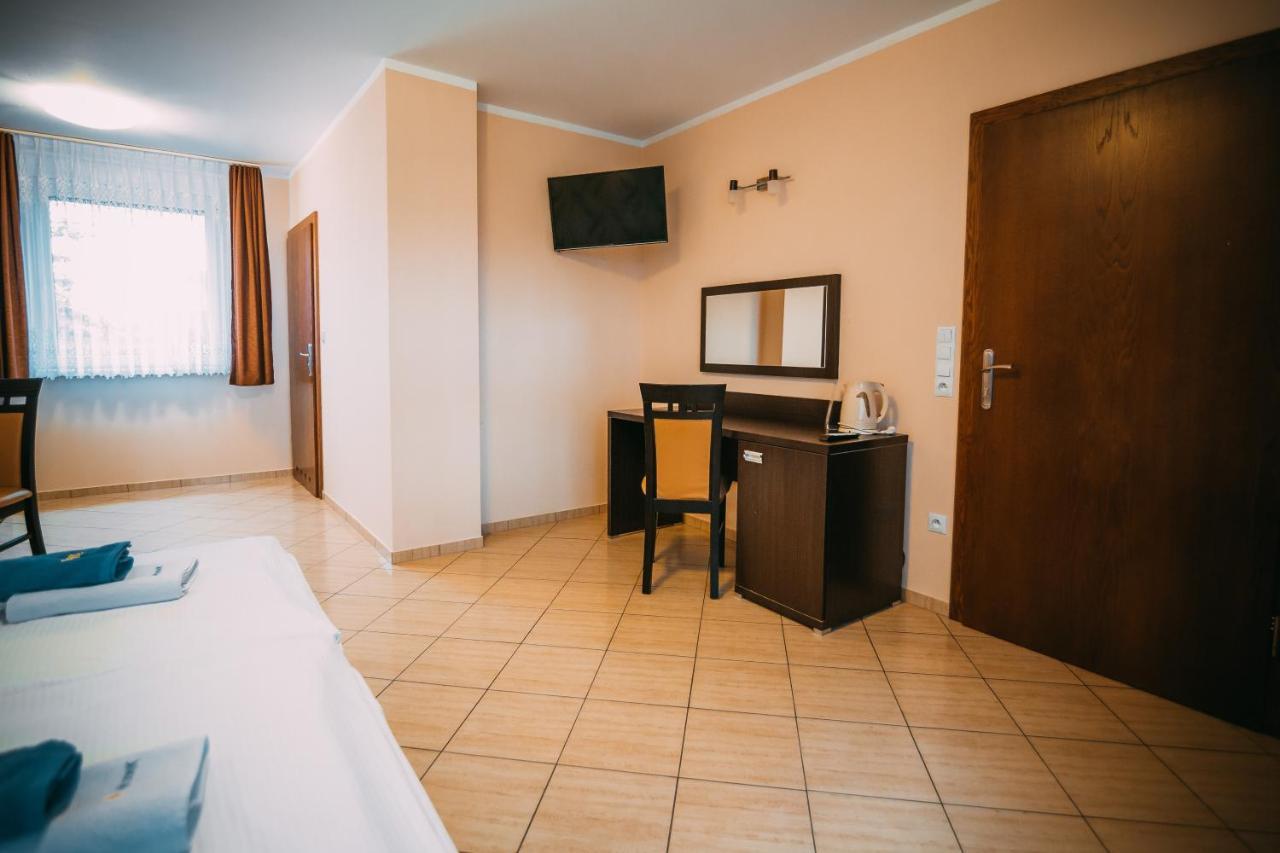 Wodnik Turawa Hotel Ngoại thất bức ảnh