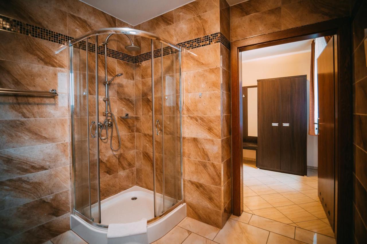 Wodnik Turawa Hotel Ngoại thất bức ảnh
