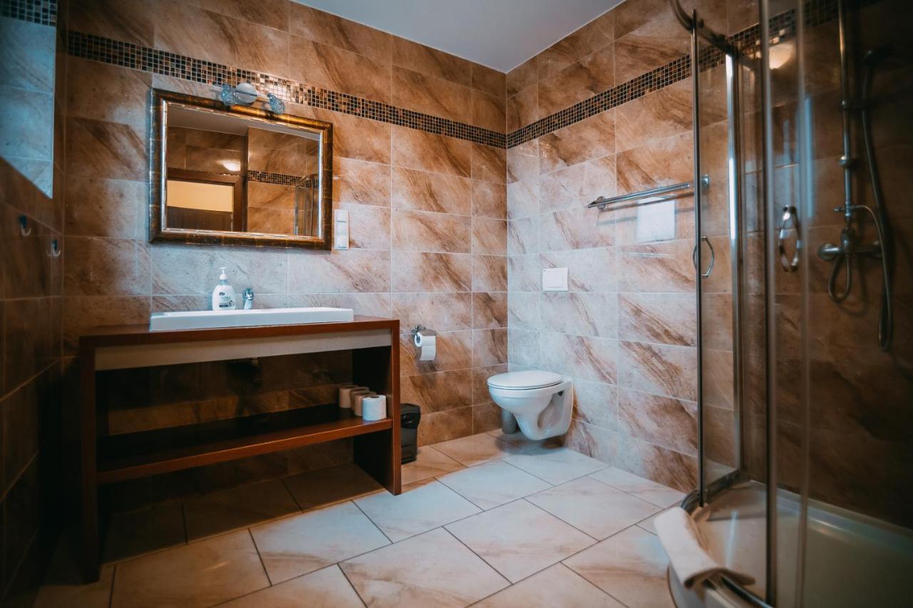 Wodnik Turawa Hotel Ngoại thất bức ảnh